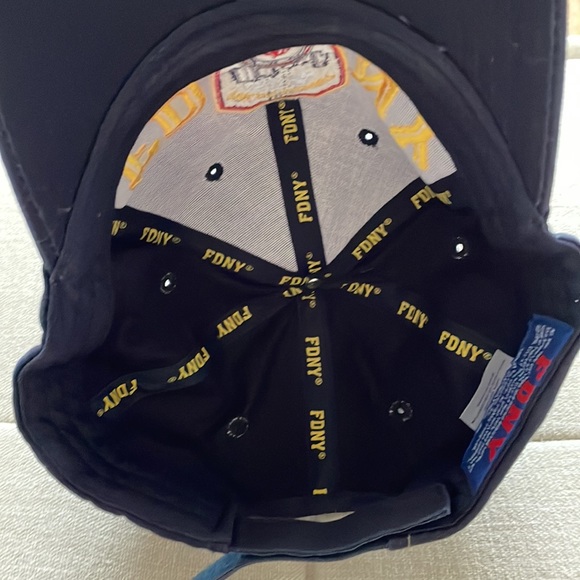 FDNY cap - Picture 3 of 4